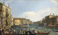 Une régate sur le Grand Canal vénitien Venise Canaletto
